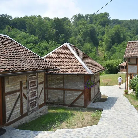 Dobri Potok Lodge Krupanj