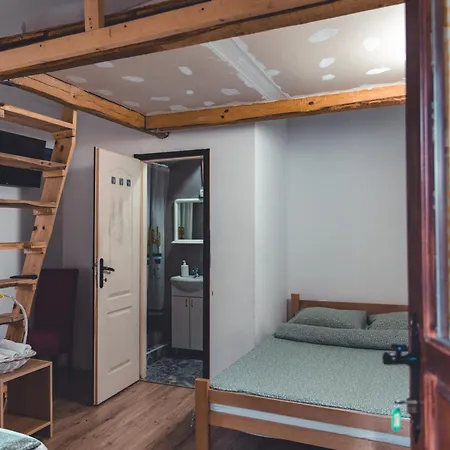 Dobri Potok ロッジ